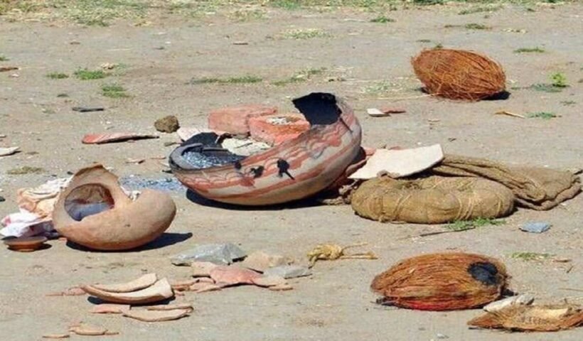 अगरसड़क पर दिखे ये 5​ चीजें तो भूलकर भी न करें पार वरना जीवन में आने लगती हैं परेशानियाँ