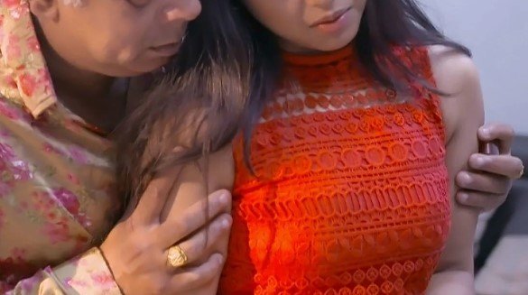 घरवालोंˈ को देता नही था चव्वनी, औरत के चक्कर में बूढे ने गंवाए 9 करोड़-जानकर पीट लेंगे सिर