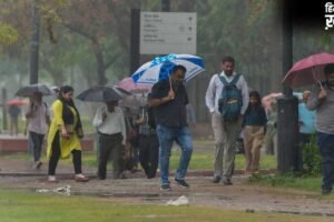 दिल्ली-UP में बारिश… हिमाचल-उत्तराखंड में बर्फबारी; कैसा रहेगा बिहार-MP और राजस्थान का मौसम?