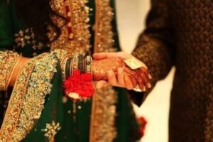 दूल्हे का हाथ देख ठनका दुल्हन का दिमाग, शादी के तुरंत बाद ले लिया तलाक, जानिए क्यों