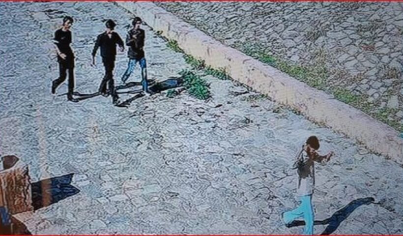 पिंक सिटी फिर शर्मसार: जापानी महिला को रोका, फिर गंदी हरकत करने लगे 5 लड़के, CCTV में कैद वारदात