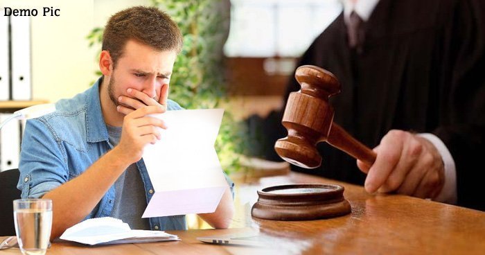 पिताने अपने 10 साल के​ बेटे की इजाजत के बिना पढ़ा उसका लेटर कोर्ट ने सुनाई 2 साल की सजा