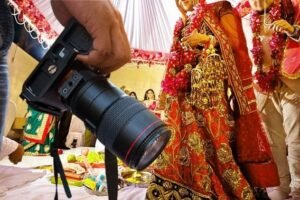 फोटोग्राफरने दूल्हे के सामने ही​ डिलीट कर दी शादी की सारी तस्वीरें, आप भी न करें यह भूल