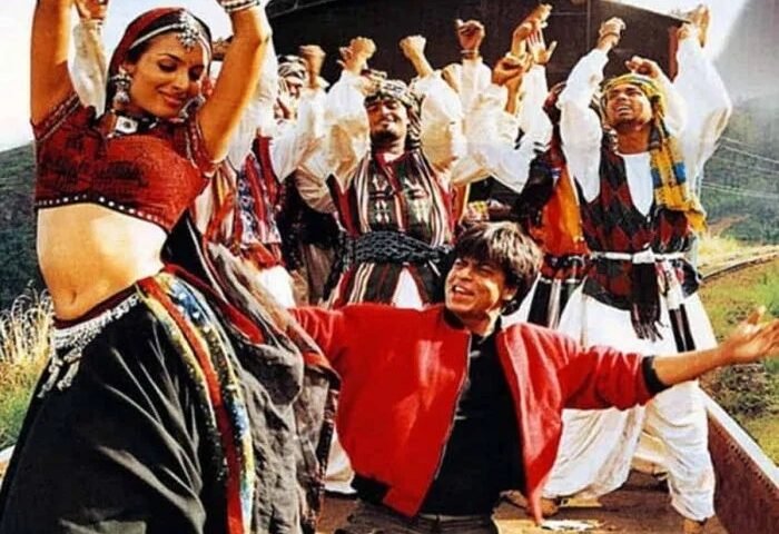 बेहद खतरनाक थी ट्रेन की छत पर छैंया-छैंया गाने की शूटिंग, निकलने लगा था मलाइका अरोड़ा का खून