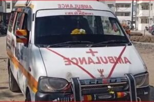 मां ने तैयार कर खेलने भेजा, बालकनी से नीचे गिर गई 2 साल की मासूम… मौत से परिवार में कोहराम