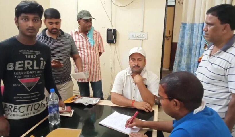 मांˈ का मंगलसूत्र बेचकर पिता के ऑटो का चालान भरने आया बेटा फिर RTO ने जो किया बन गया मिसाल