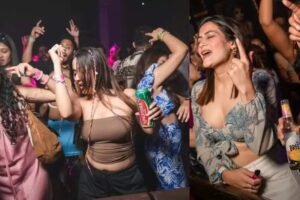 रातमें दिल्ली की ये 5​ जगहें नहीं देखी तो क्या देखा विदेशों जैसी रहती है चकाचौंध