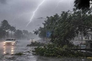 UP Weather Update: पेड़ गिरे, घर टूटे, 56 की मौत… UP में आंधी-तूफान ने मचाई भारी तबाही, 38 जिलों में येलो अलर्ट​