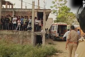 अंबेडकरनगर के अकबरपुर में सनसनीखेज वारदात, मां ने ईंट से कुचलकर अपने ही 4 बच्चों को मार डाला