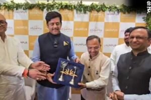 जौनपुर में खुला Aishpra Gems & Jewels का नया शो रूम, रवि किशन ने किया उद्घाटन​