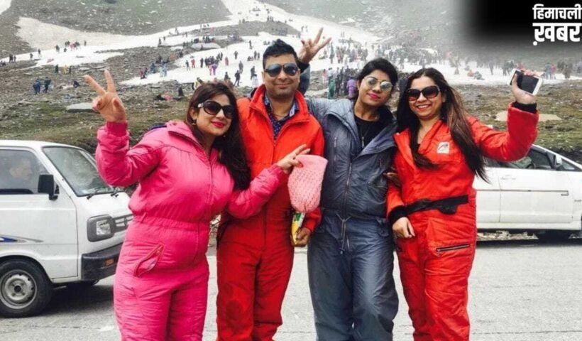 सुहावना मौसम और बर्फ ने खींचे सैलानी, मनाली में बढ़ी रौनक