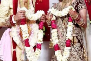 ​​चोर-चोर कहकर जिसे पीटा फिर अगले दिन उसी को बना लिया दामाद… आधी रात को ऐसा क्या हो गया​​​​​
