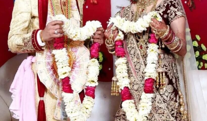 ​​चोर-चोर कहकर जिसे पीटा फिर अगले दिन उसी को बना लिया दामाद… आधी रात को ऐसा क्या हो गया​​​​​