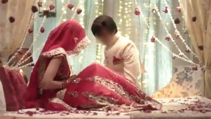 ​​सुहागरात के दिन पत्नी को देख पति के उड़ गए होश, ससुर को फोन कर कहा- तुम्हारी बेटी ..​​​​​