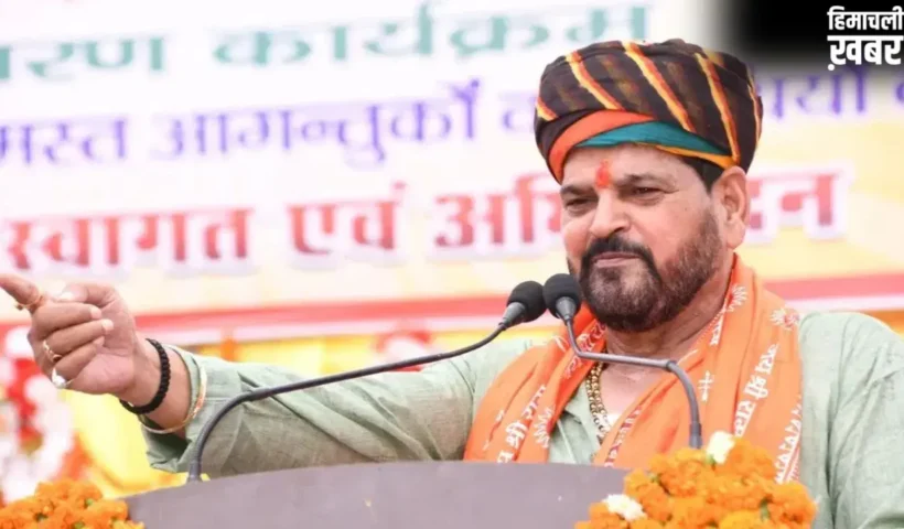 ‘शोहरत की बुलंदी भी पल भर का तमाशा’… बृजभूषण शरण सिंह के पोस्ट से सियासत में हलचल​